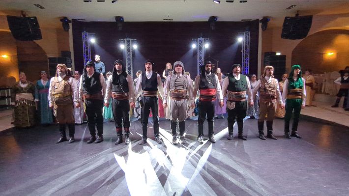 PXL_20251227_203814610